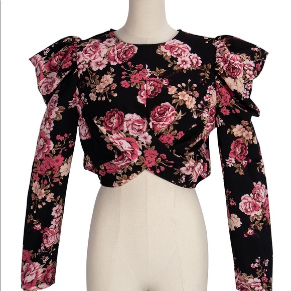 Simplee Apparel Tops - NWOT Long sleeve shirt Size XL